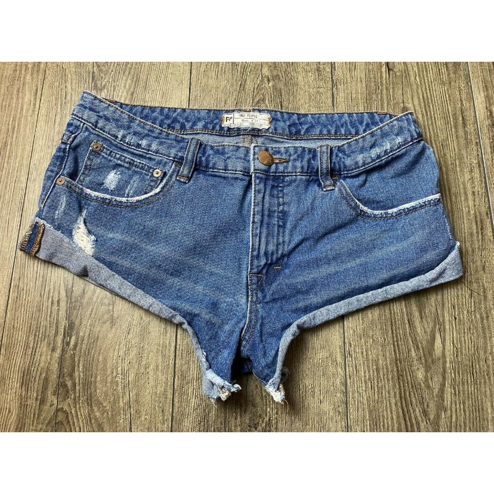 FREE PEOPLE Irreplaceable Denim Cut-Off Shorts Felton Blue Size 27 Booty Short